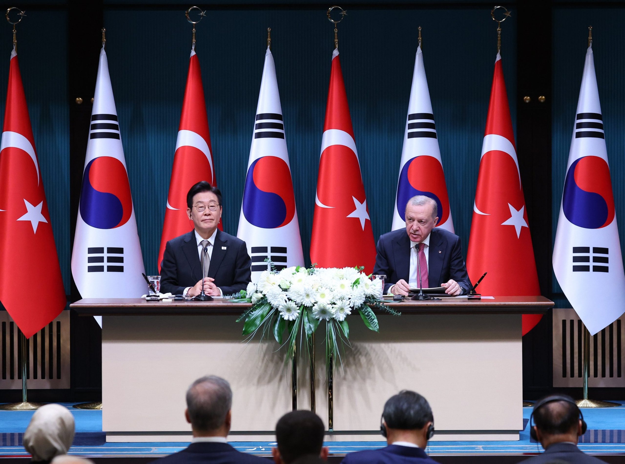 تحلیلی بر تحرک تازه در روابط سیاسی، نظامی و اقتصادی سئول ـ آنکارا