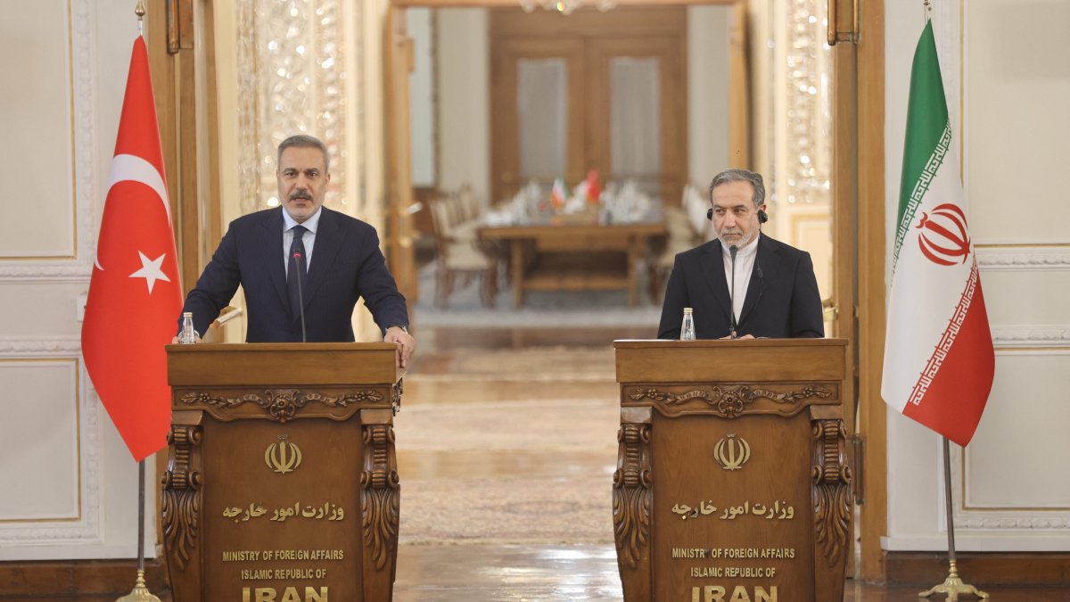 توافق ایران و ترکیه برای ساخت خط آهن مشترک؛ گامی تازه در اتصال آسیا به اروپا