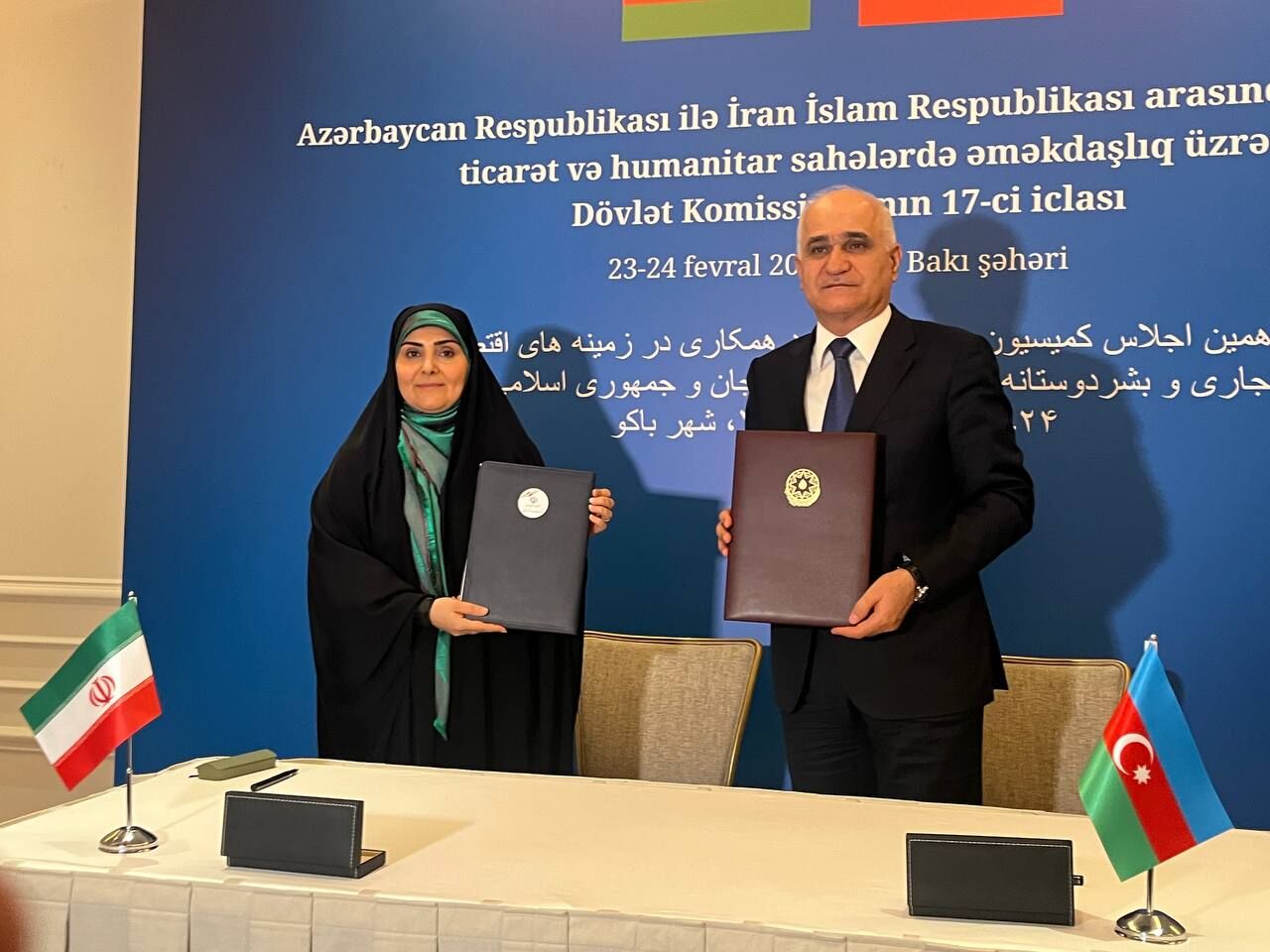 وزیر راه ایران در باکو: نقشه راه همکاری‌های اقتصادی با آذربایجان نهایی شد